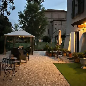 Il Castello Di Alberico Bed & Breakfast Cotignola